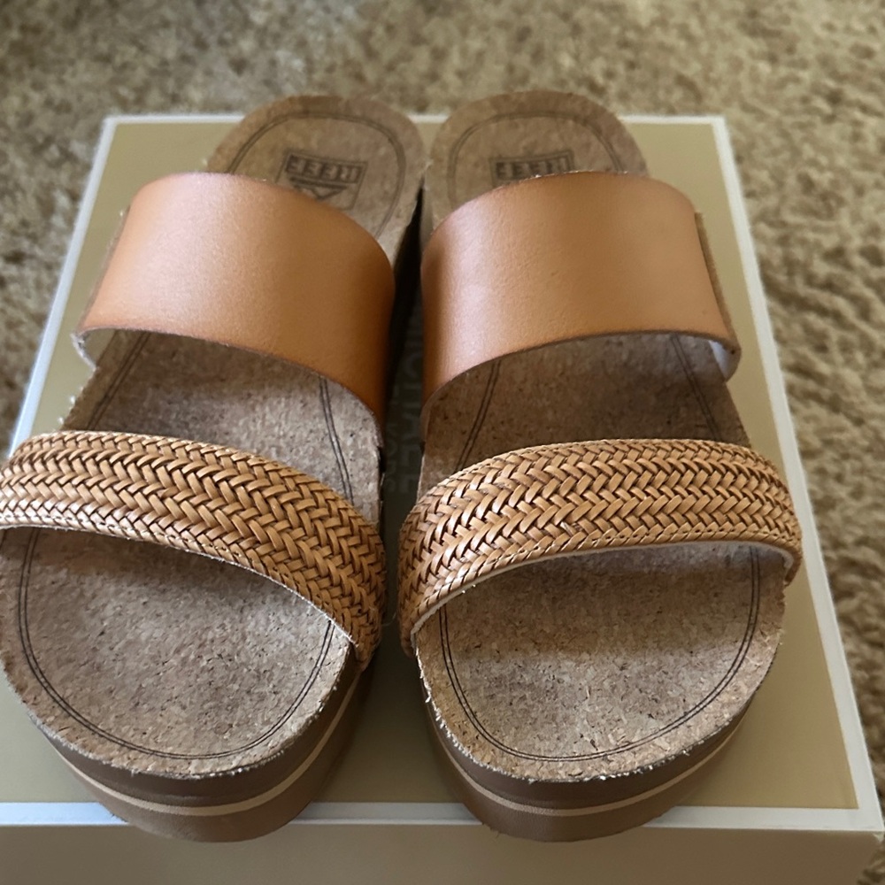 Reef Women's Tan Slide Sandals